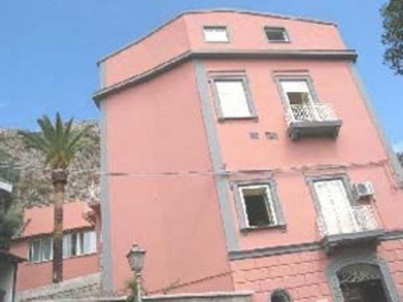 Villino Castellano Apartments Meta Exteriér fotografie