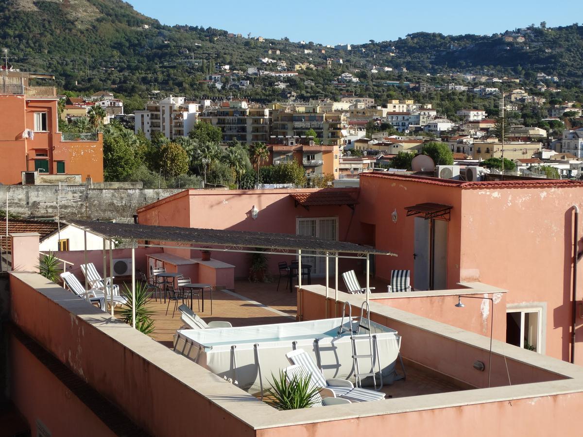 Villino Castellano Apartments Meta Exteriér fotografie